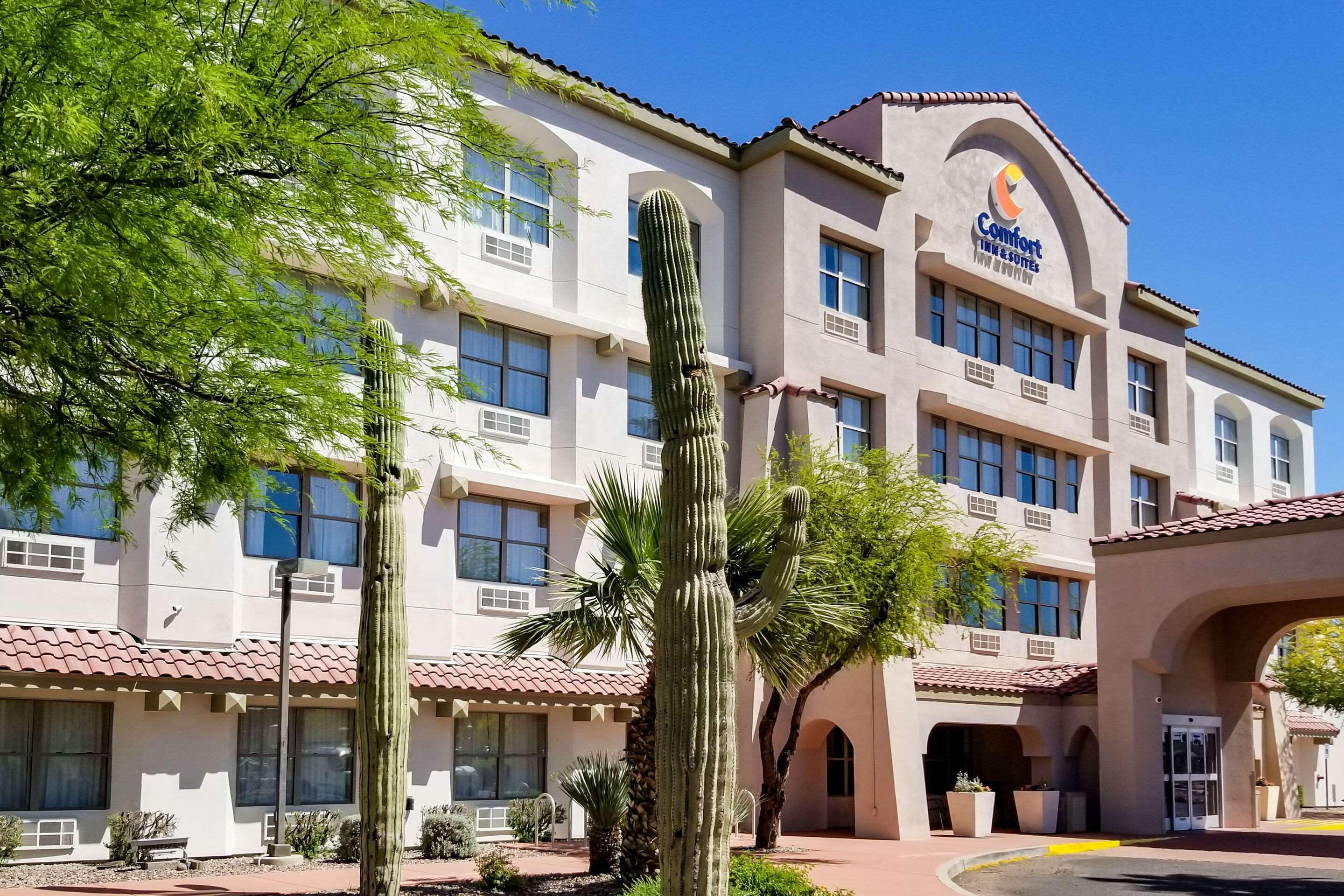 Comfort Inn & Suites Tempe Phoenix Sky Harbor Airport Esterno foto